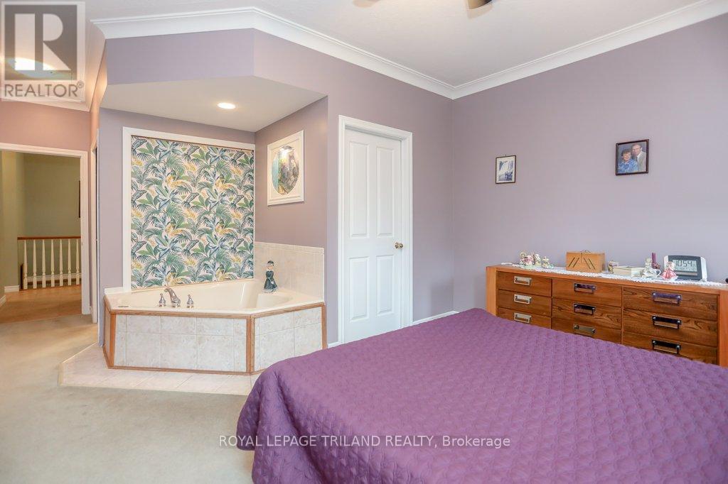 14 Poplar Street, Dutton/dunwich, Ontario  N0L 2M0 - Photo 33 - X12326902