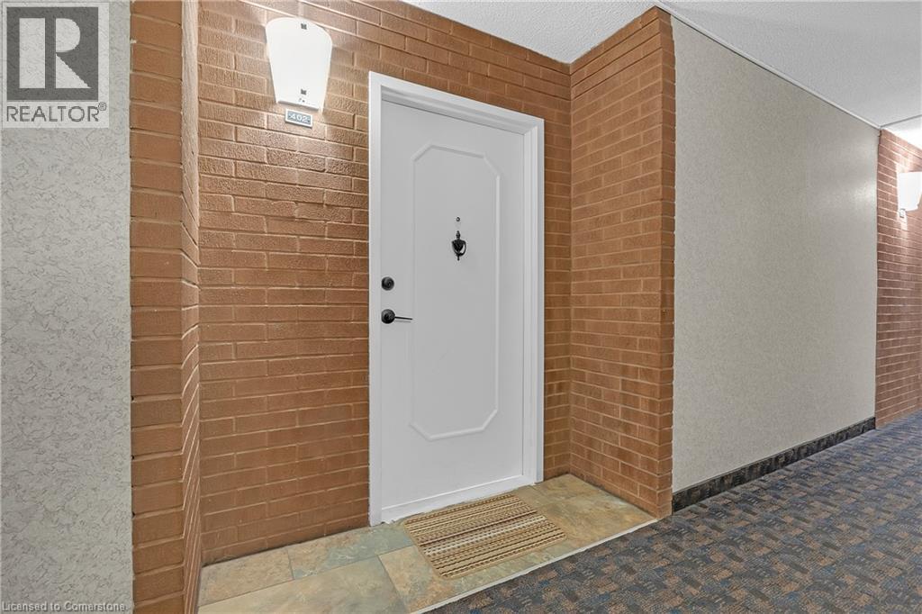 1966 Main Street W Unit# 402, Hamilton, Ontario  L8S 1J6 - Photo 4 - 40759567