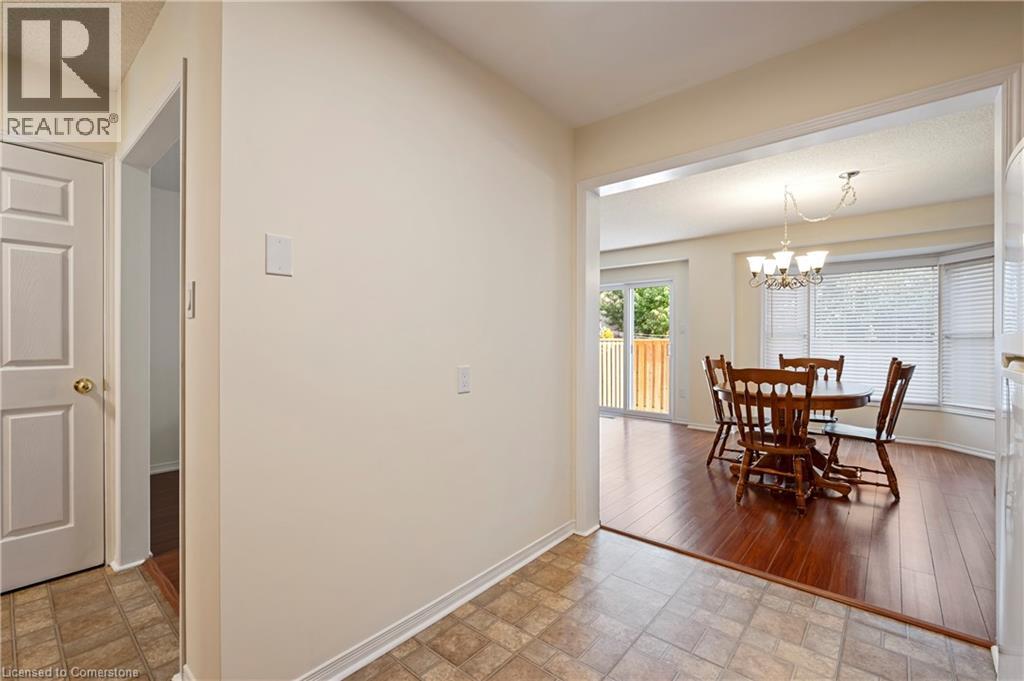 1310 Upper Wentworth Street Unit# 7, Hamilton, Ontario  L9A 5J3 - Photo 12 - 40759337