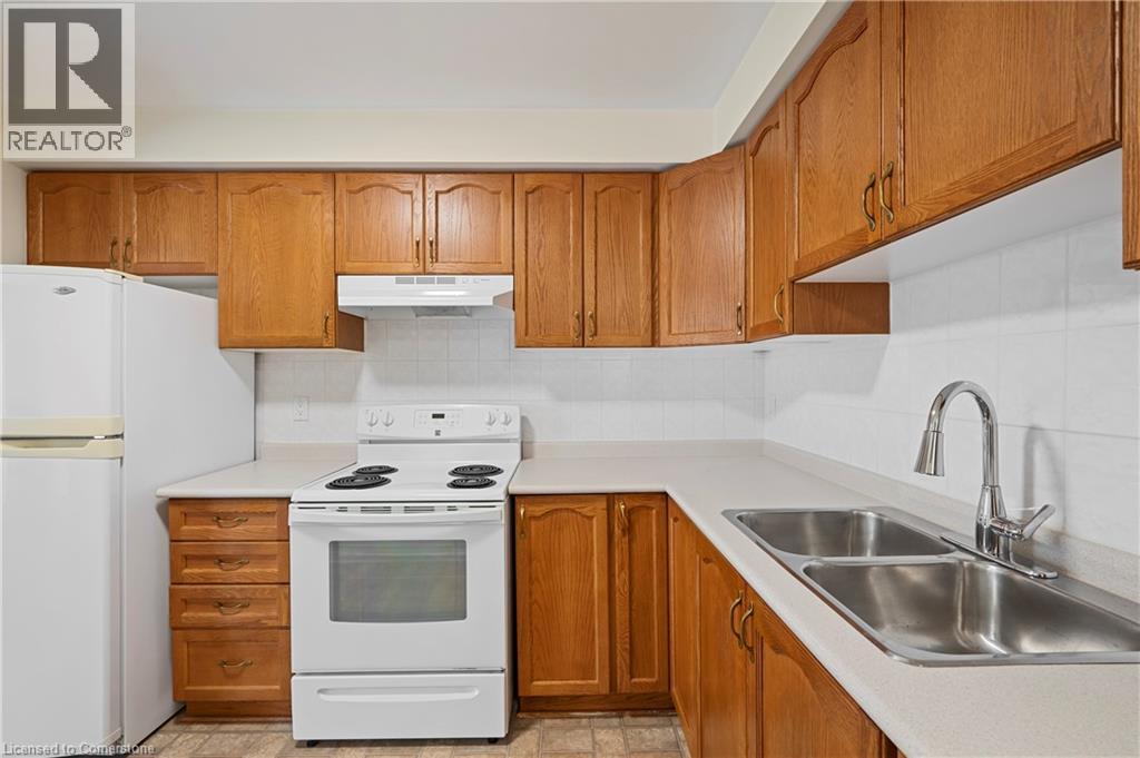 1310 Upper Wentworth Street Unit# 7, Hamilton, Ontario  L9A 5J3 - Photo 9 - 40759337