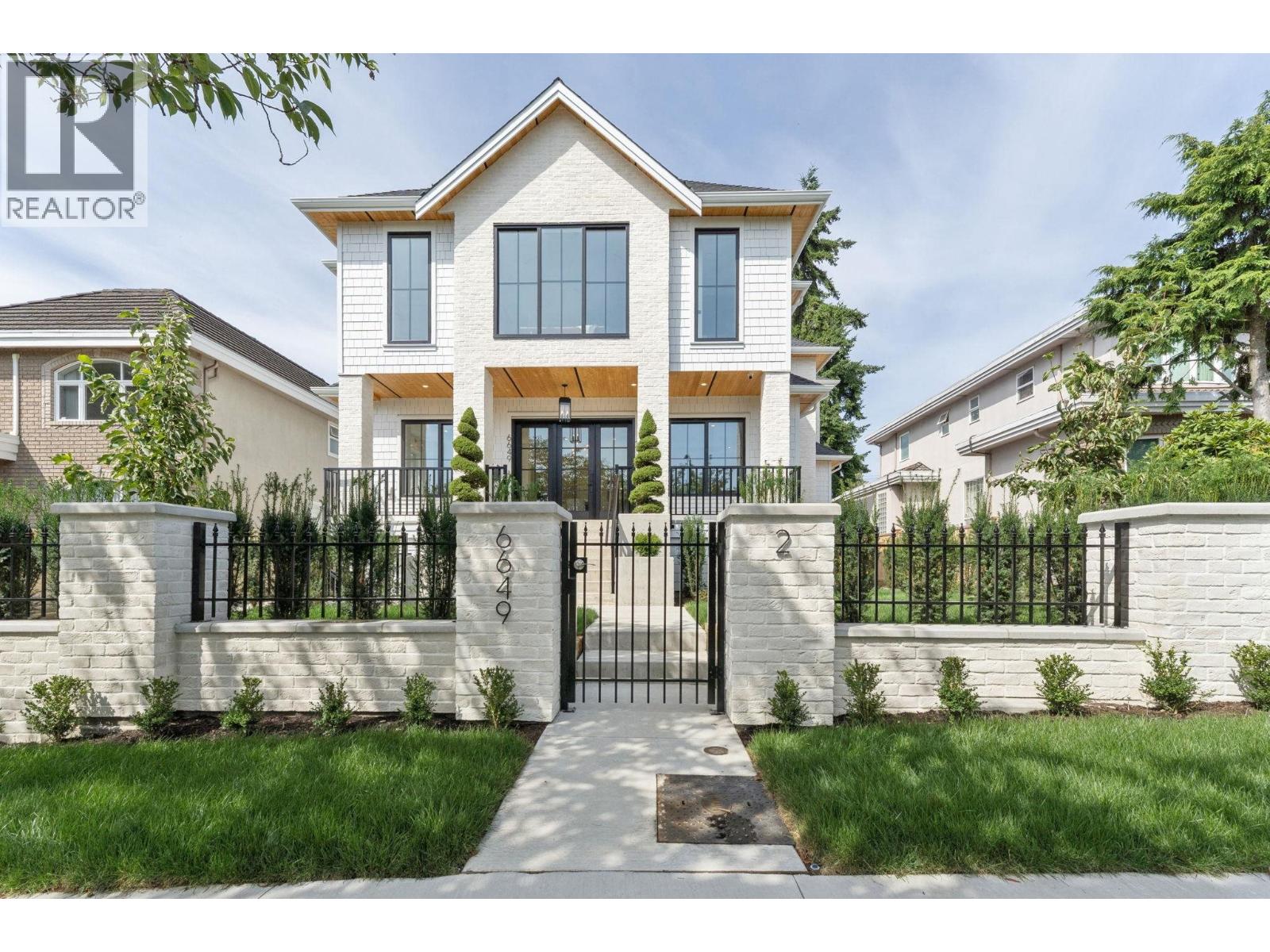 1 6649 HEATHER STREET, Vancouver, British Columbia