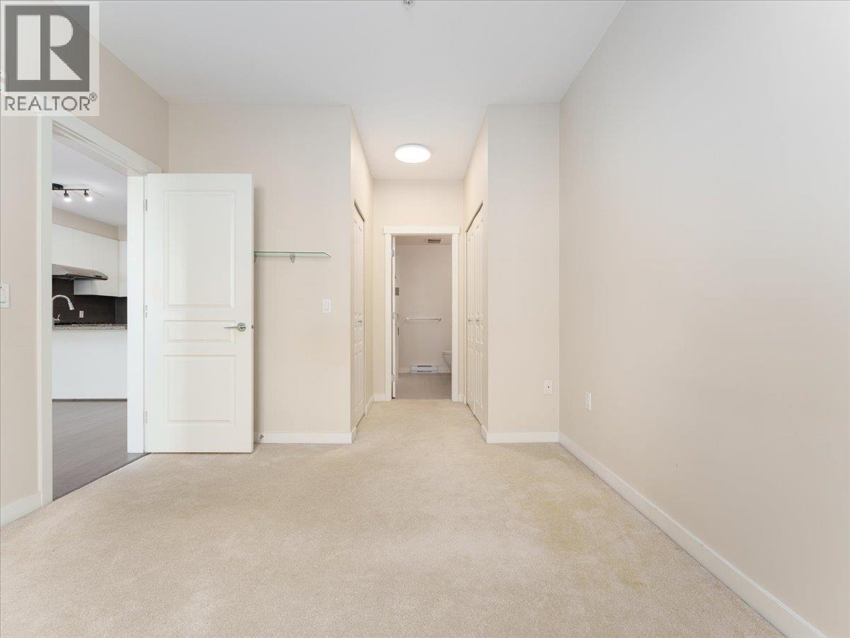 301 9388 Mckim Way, Richmond, British Columbia  V6X 0J7 - Photo 10 - R3036152