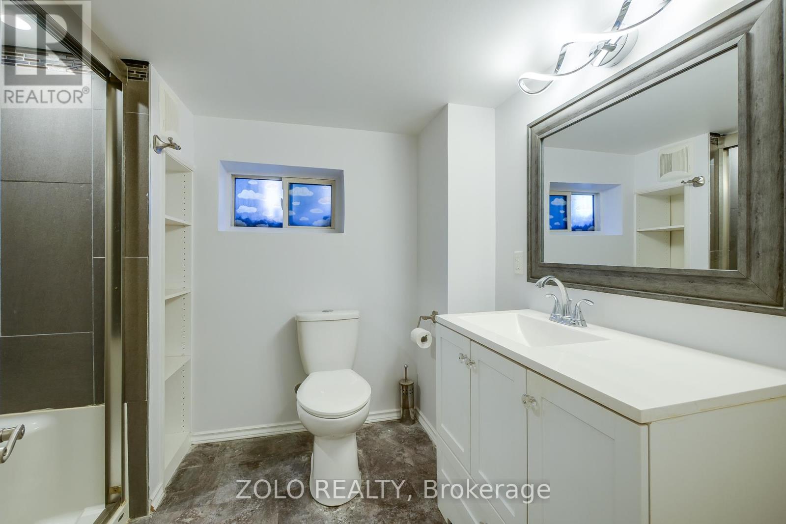 8 Crewe Avenue, Toronto, Ontario M4C 2J1 - Photo 16 - E12339017