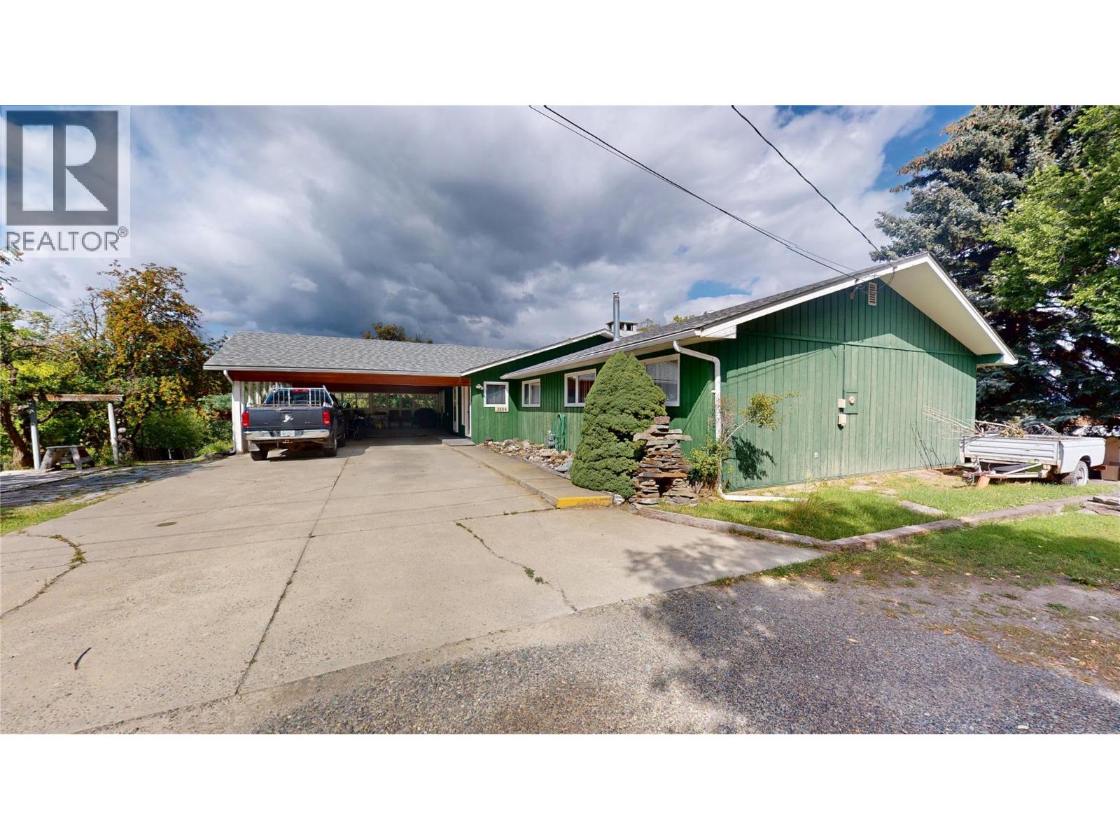 2600 7th Street S, Cranbrook, British Columbia  V1C 1N5 - Photo 1 - 10358935