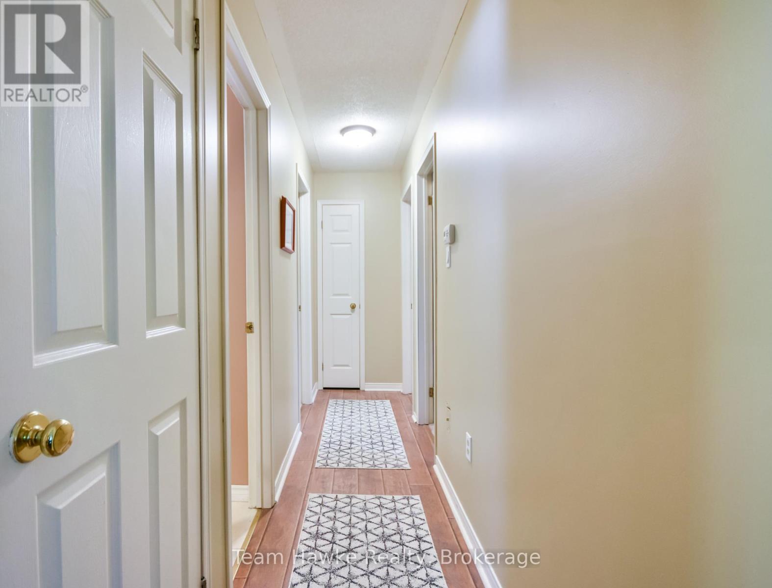 40 St. Laurent Boulevard, Tiny, Ontario  L9M 0J2 - Photo 15 - S12339097