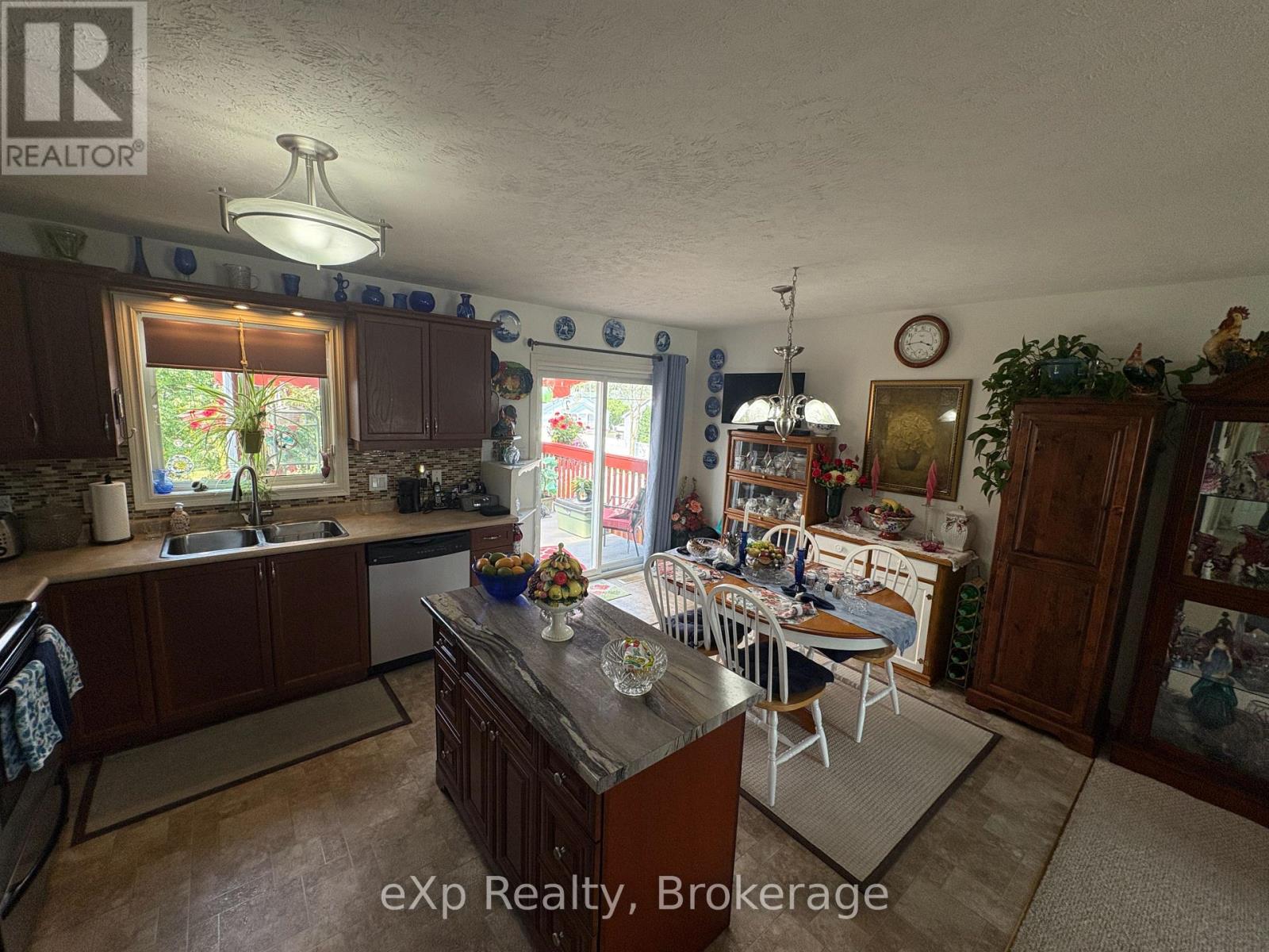 1 St.  Andrews Drive, Meaford, Ontario  N4L 0A2 - Photo 5 - X12339138