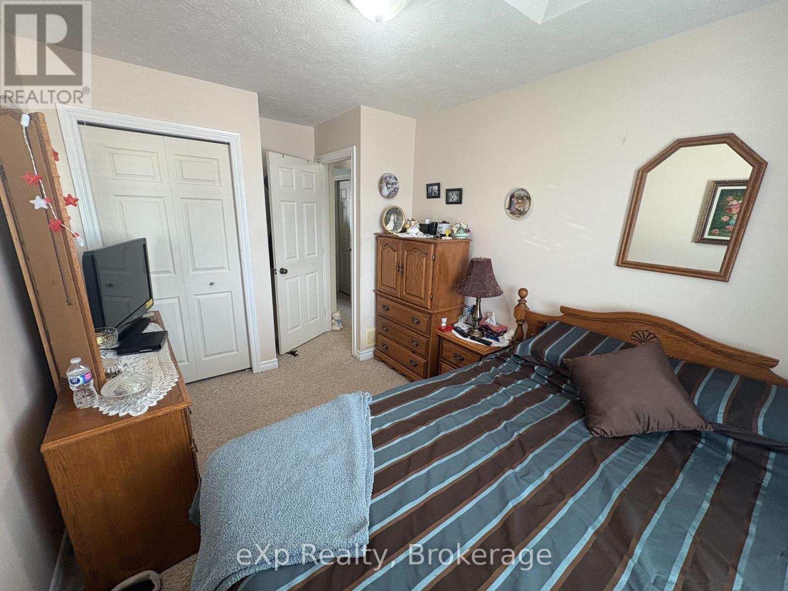 1 St.  Andrews Drive, Meaford, Ontario  N4L 0A2 - Photo 9 - X12339138