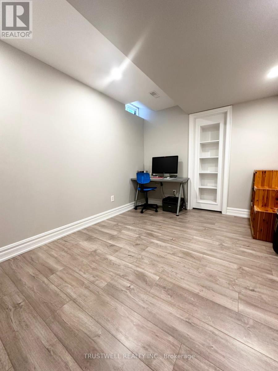 57 Emery Hill Boulevard, Markham, Ontario  L6C 2T7 - Photo 36 - N12338972