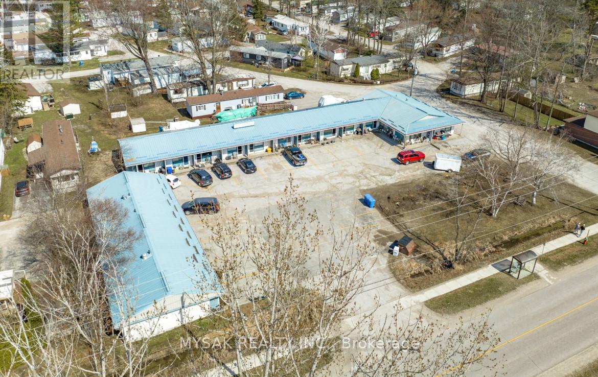 560 West Street, Orillia, Ontario  L3V 5H6 - Photo 19 - S12338961