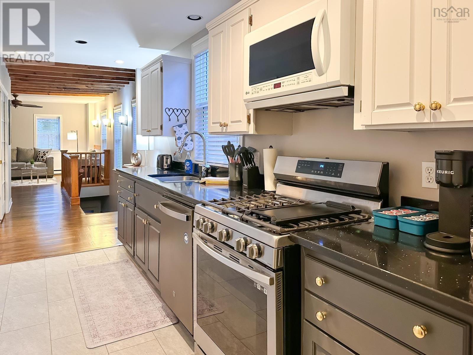 405 Main Street, Kentville, Nova Scotia  B4N 1K7 - Photo 14 - 202500756