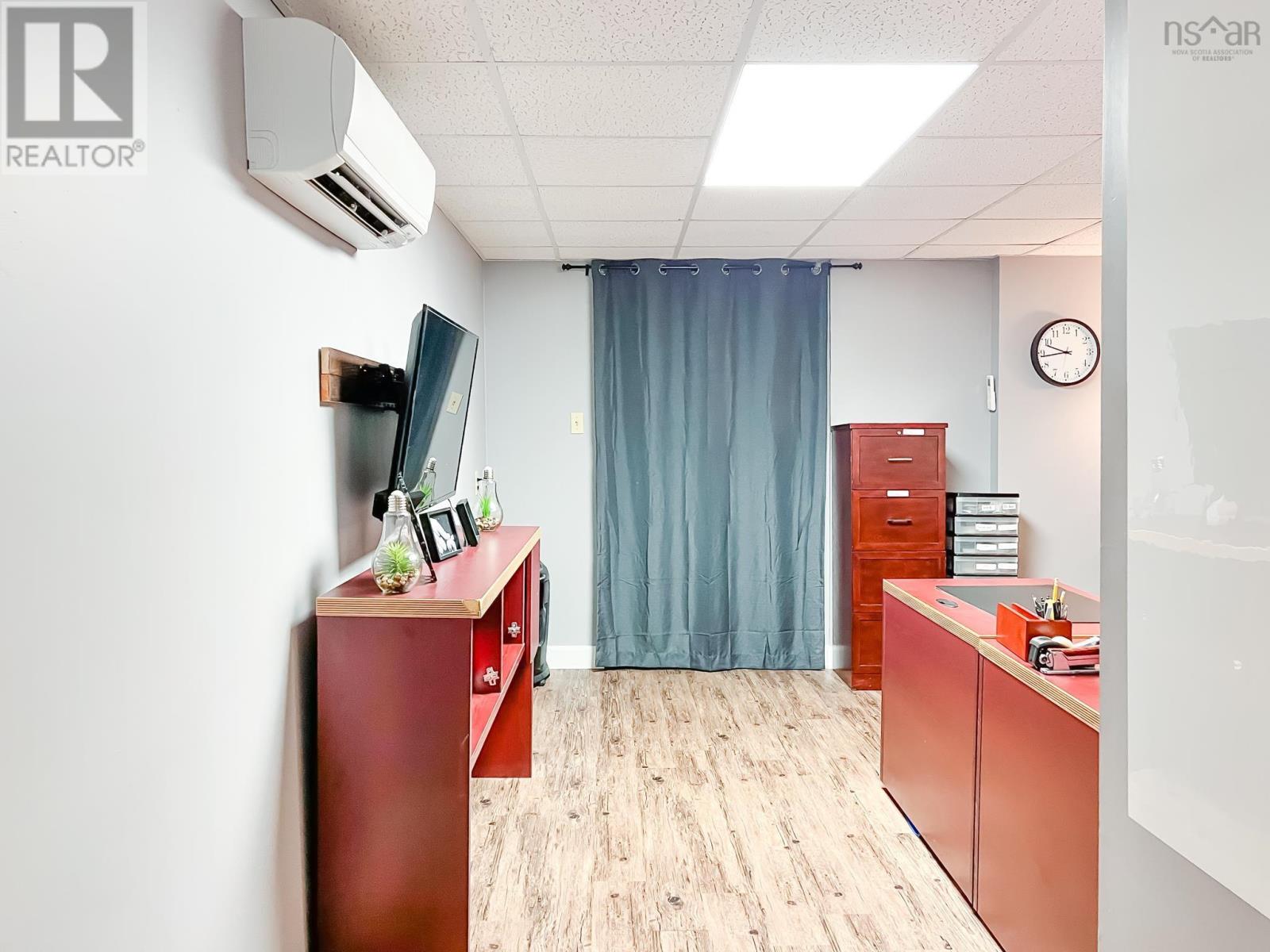 405 Main Street, Kentville, Nova Scotia  B4N 1K7 - Photo 6 - 202500756