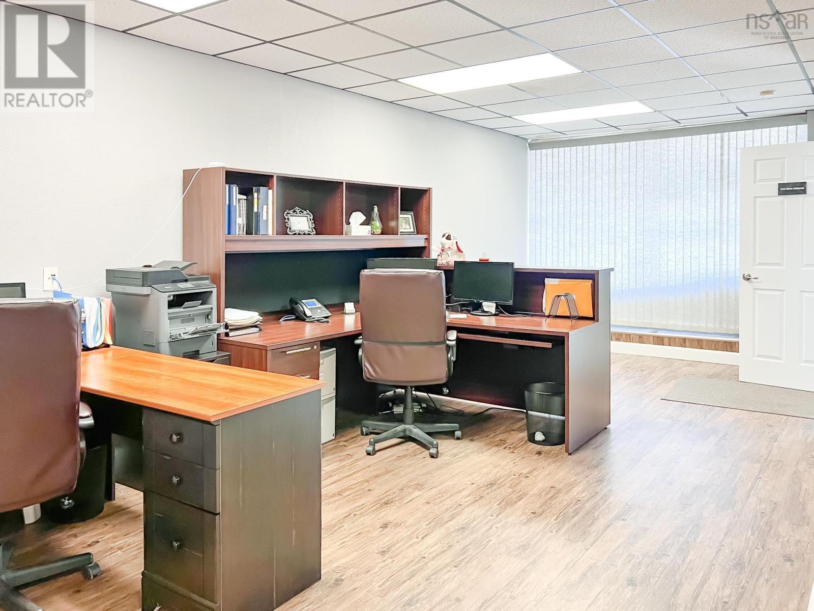 405 Main Street, Kentville, Nova Scotia  B4N 1K7 - Photo 3 - 202500756