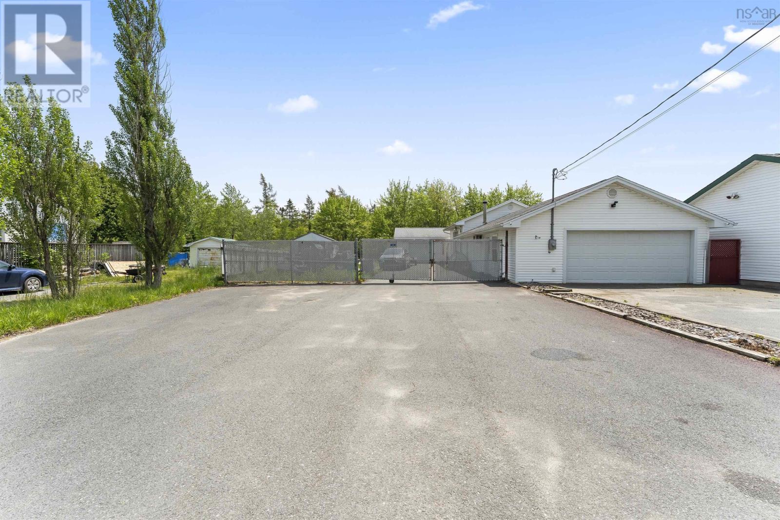 953 Highway 2, Elmsdale, Nova Scotia  B2S 1M6 - Photo 16 - 202514264