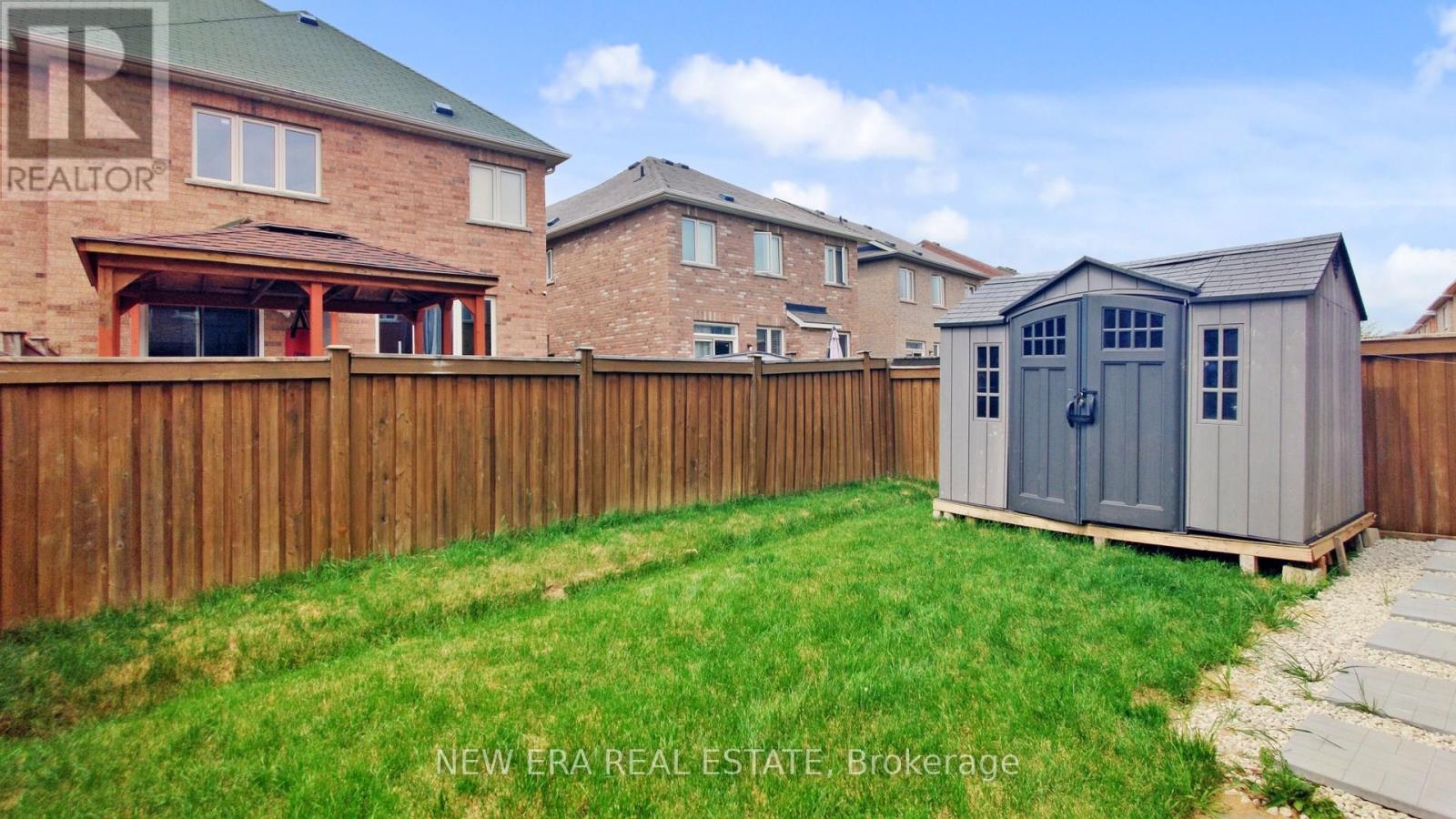26 Openbay Gardens, Brampton, Ontario  L6R 0V4 - Photo 49 - W12339041