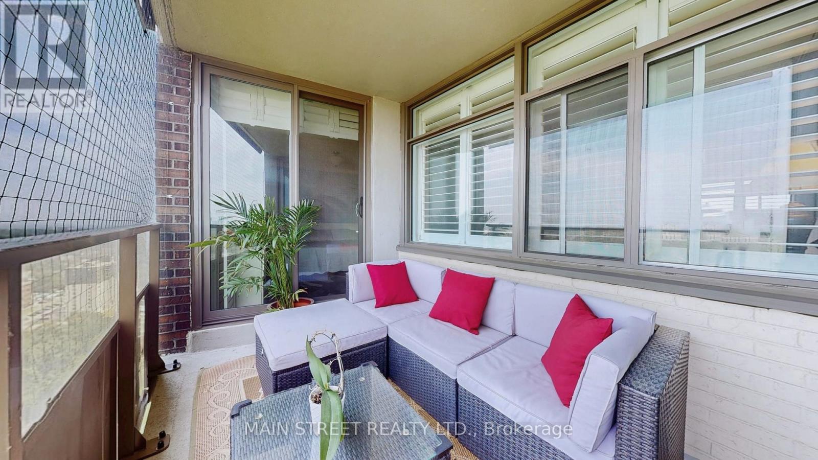 2502 - 3100 Kirwin Avenue, Mississauga, Ontario  L5A 3S6 - Photo 23 - W12339046