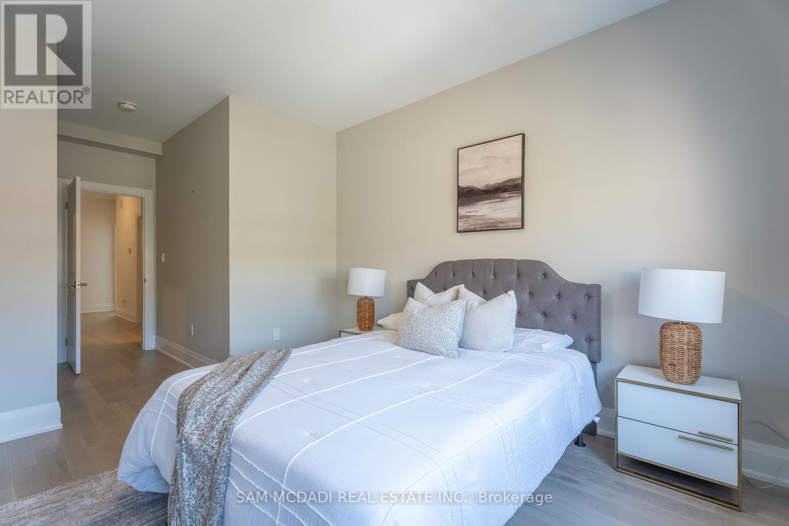 1949 Barbertown Road, Mississauga, Ontario  L5M 2G9 - Photo 21 - W12339049
