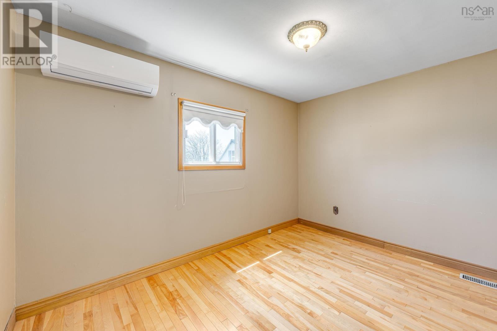 8585 Highway 1, Meteghan Centre, Nova Scotia  B0W 2K0 - Photo 15 - 202510652
