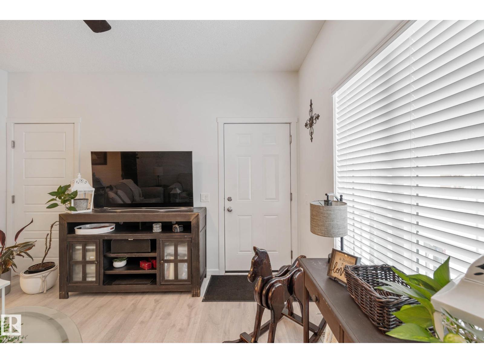 Property at 4319 Cooke LN SW image 3