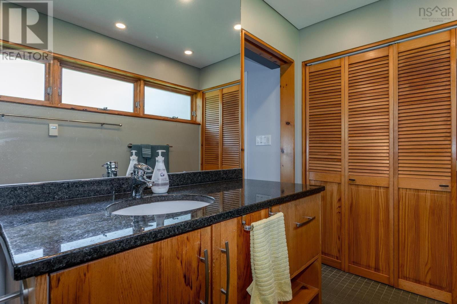183 Lakewood Drive, Shortts Lake, Nova Scotia  B0M 1C0 - Photo 39 - 202516914
