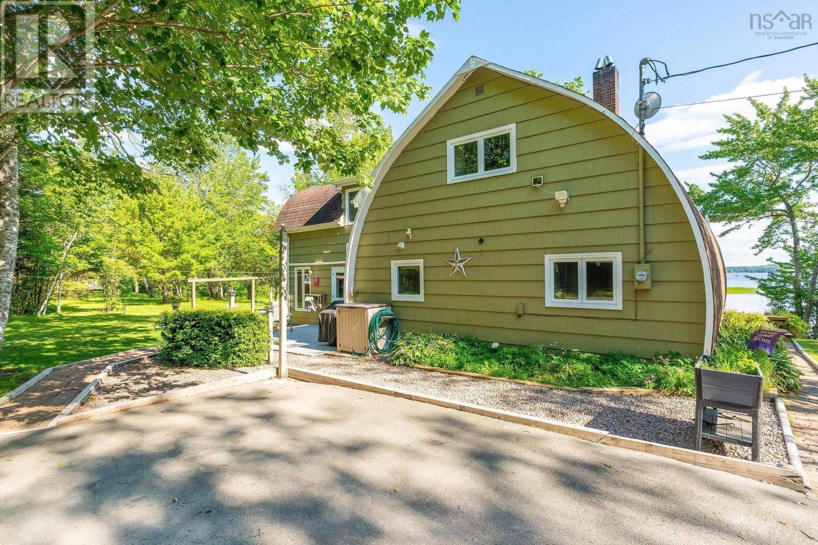 183 Lakewood Drive, Shortts Lake, Nova Scotia  B0M 1C0 - Photo 8 - 202516914