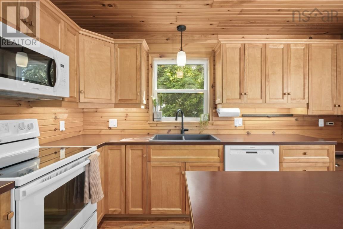 115 Springfield Lake Road, Middle Sackville, Nova Scotia  B4E 3B1 - Photo 18 - 202518197