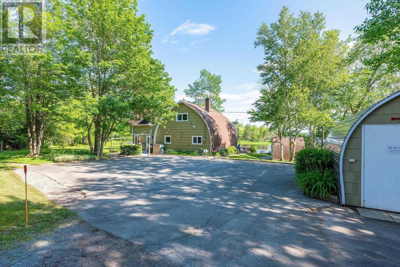 183 Lakewood Drive, Shortts Lake, Nova Scotia  B0M 1C0 - Photo 9 - 202516914