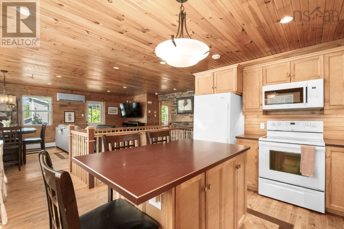 115 Springfield Lake Road, Middle Sackville, Nova Scotia  B4E 3B1 - Photo 15 - 202518197