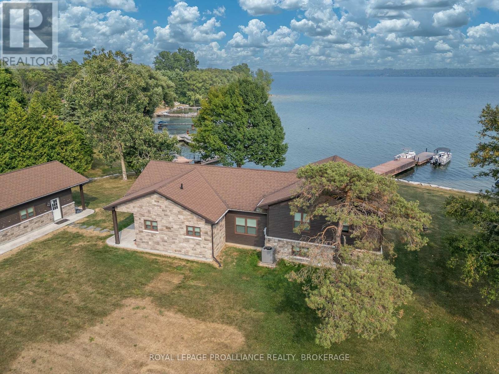 199 & 213 Leone's Cove Lane, Frontenac Islands, Ontario  K0H 2Y0 - Photo 40 - X12339274