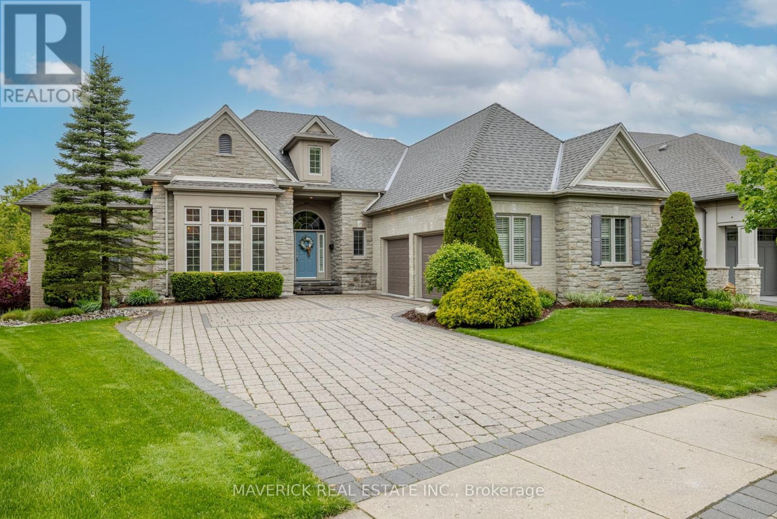 Property at 1924 RIVERBEND ROAD image 3