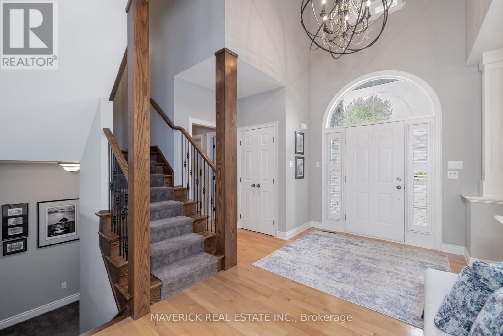 Property at 1924 RIVERBEND ROAD image 5