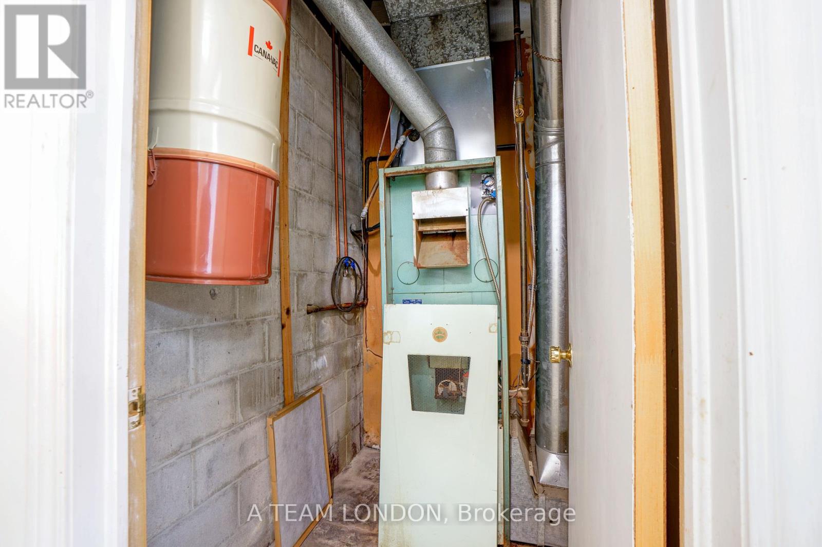 366 Hamilton Road, London East, Ontario  N5Z 1R5 - Photo 18 - X12339162