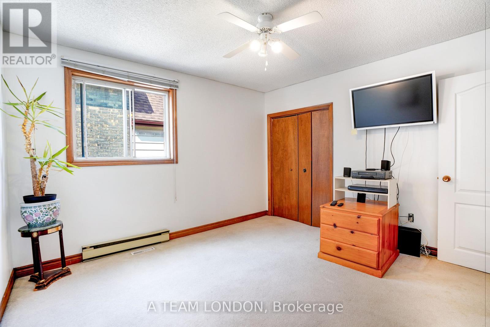 366 Hamilton Road, London East, Ontario  N5Z 1R5 - Photo 33 - X12339162