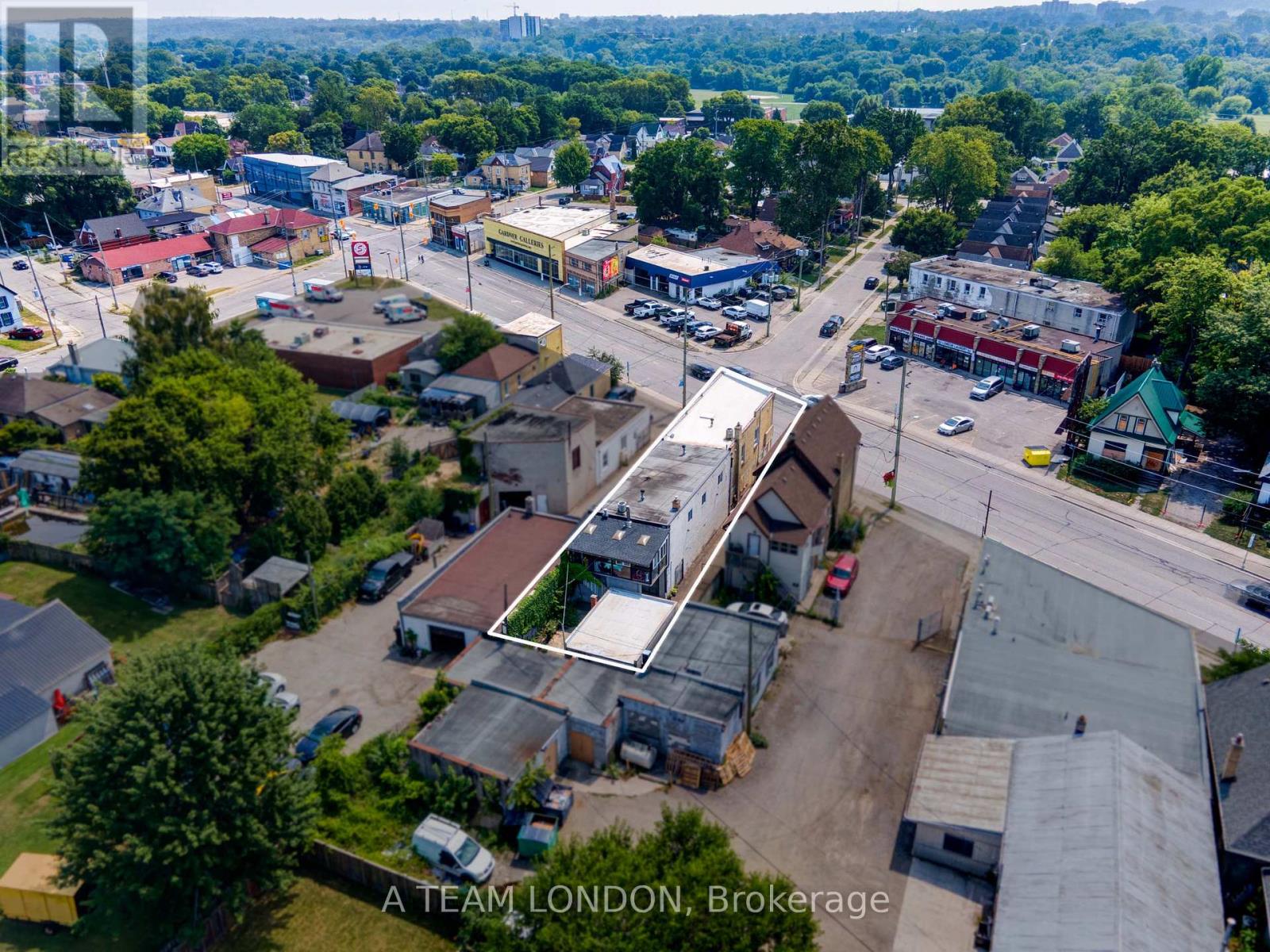 366 Hamilton Road, London East, Ontario  N5Z 1R5 - Photo 47 - X12339162