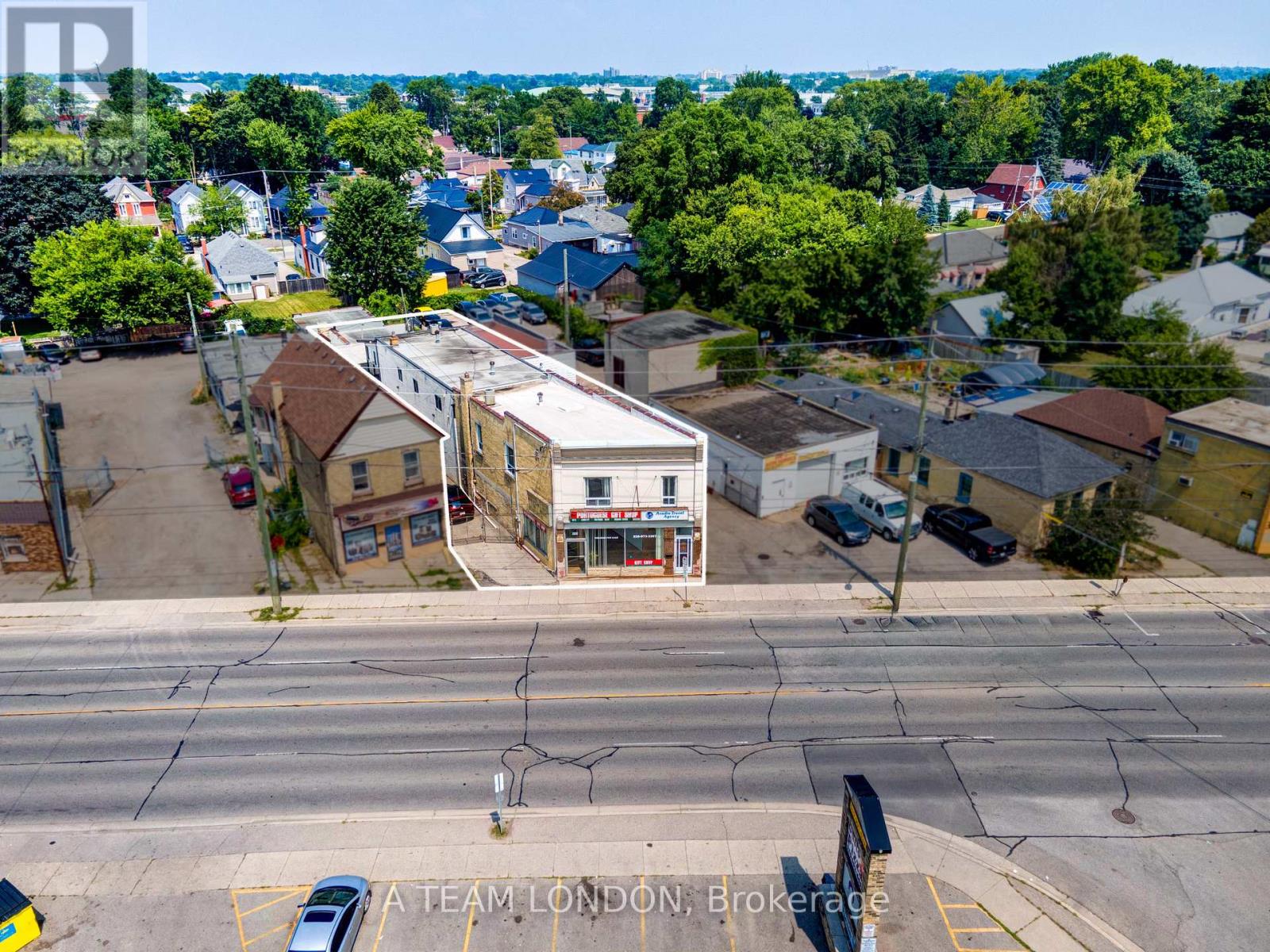 366 Hamilton Road, London East, Ontario  N5Z 1R5 - Photo 5 - X12339162