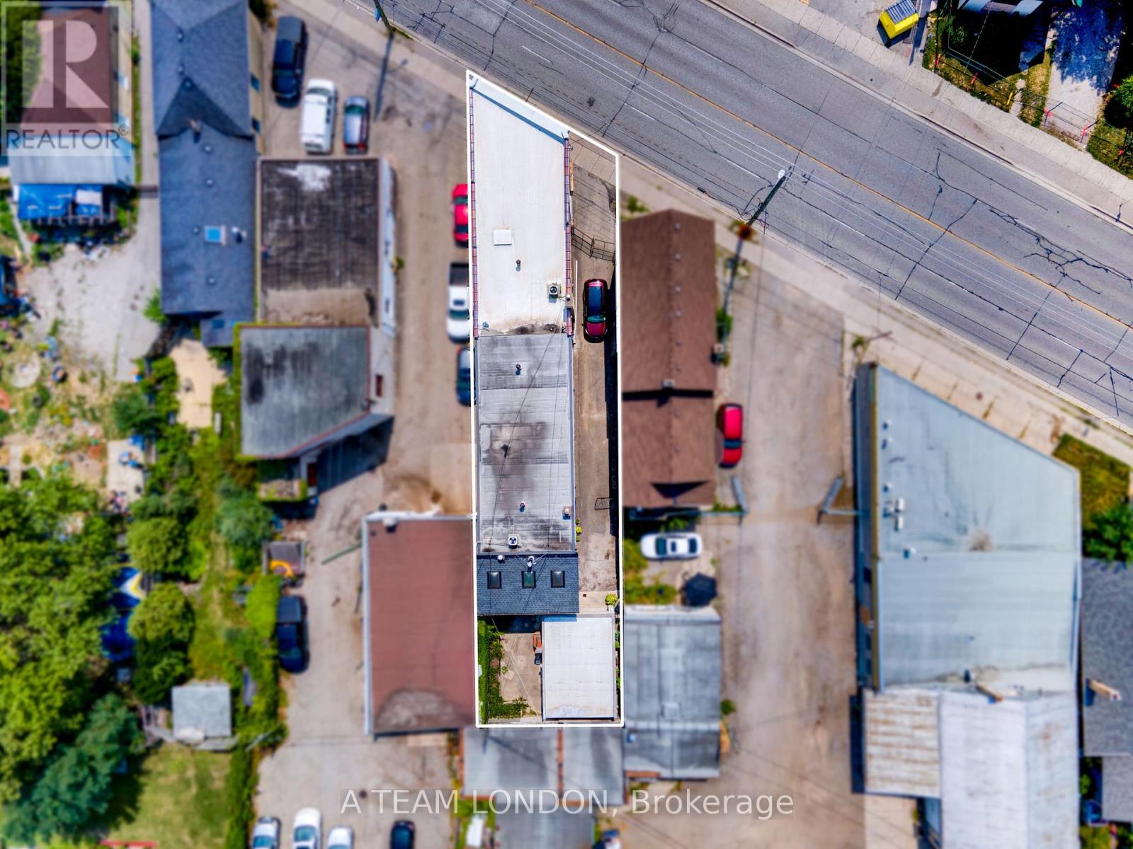 366 Hamilton Road, London East, Ontario  N5Z 1R5 - Photo 6 - X12339162