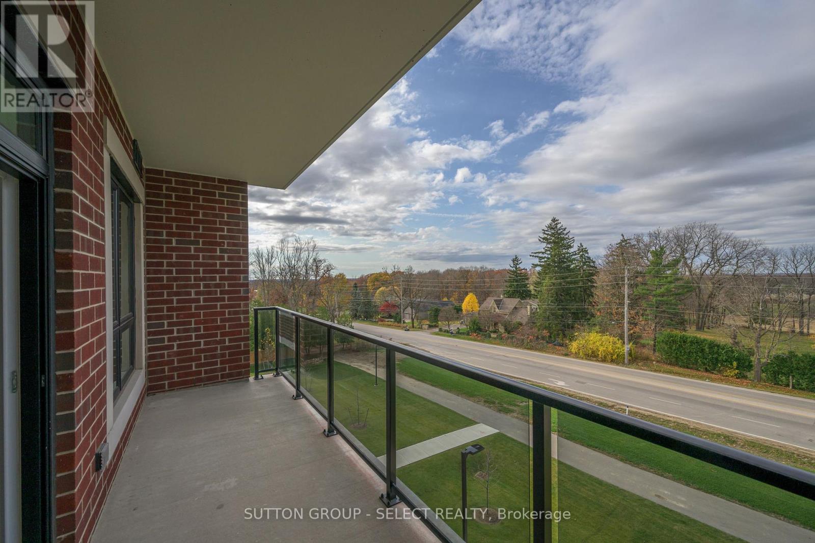 307 - 1975 Fountain Grass Drive, London South, Ontario  N6K 0M3 - Photo 6 - X12339196