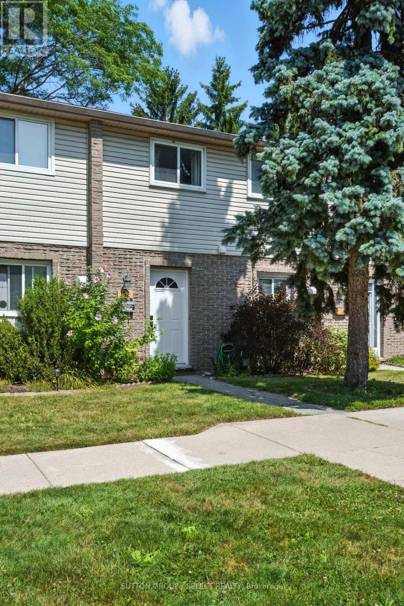 Property at 121 - 166 SOUTHDALE ROAD W image 2