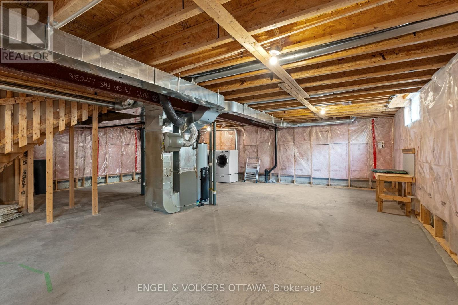 531 Bretby Crescent, Ottawa, Ontario  K2J 5P9 - Photo 30 - X12339155