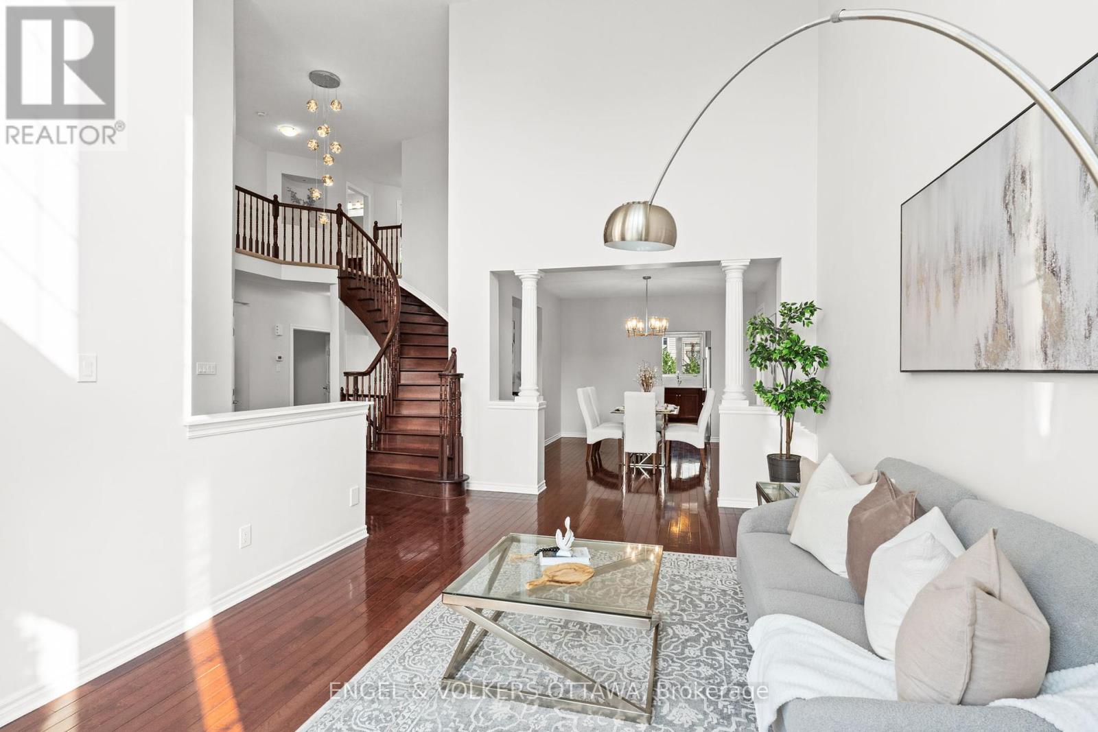 Property at 531 BRETBY CRESCENT image 5