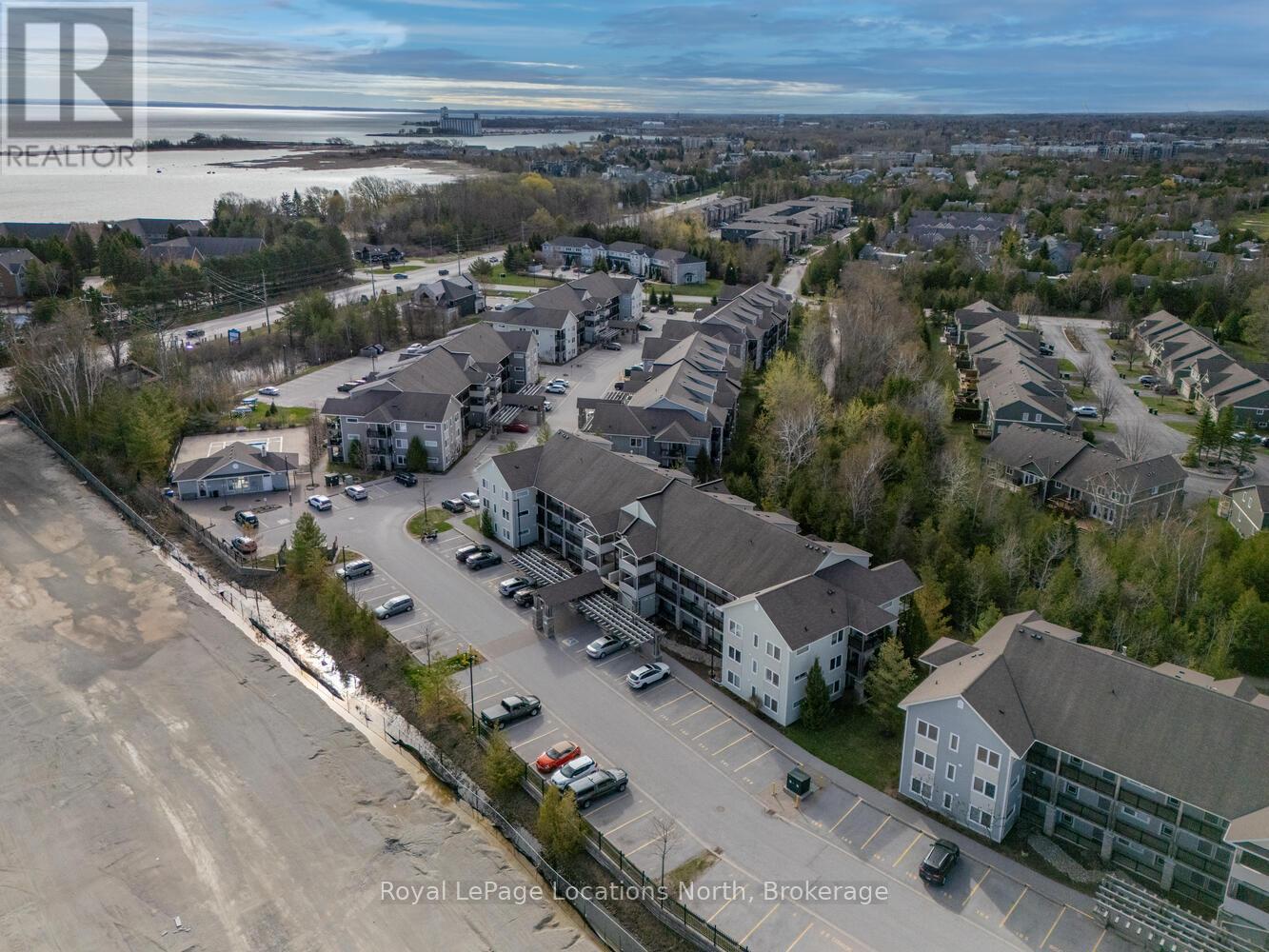 208 - 6 Brandy Lane Drive, Collingwood, Ontario  L9Y 0X4 - Photo 41 - S12339205
