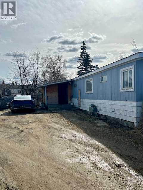 4600 53 Avenue, Grimshaw, Alberta  T0H 1W0 - Photo 18 - A2213010