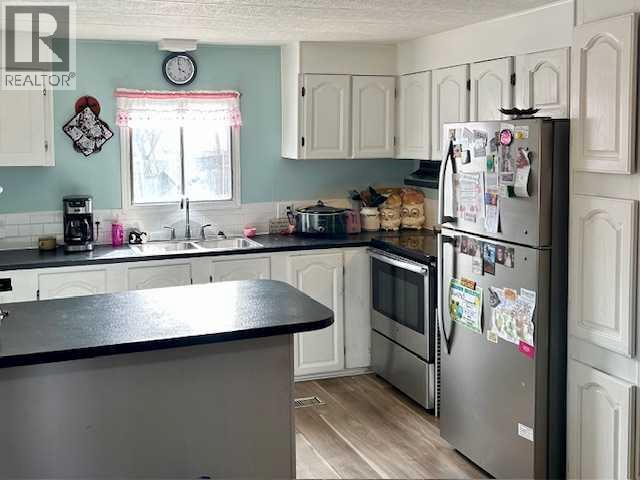 4600 53 Avenue, Grimshaw, Alberta  T0H 1W0 - Photo 2 - A2213010