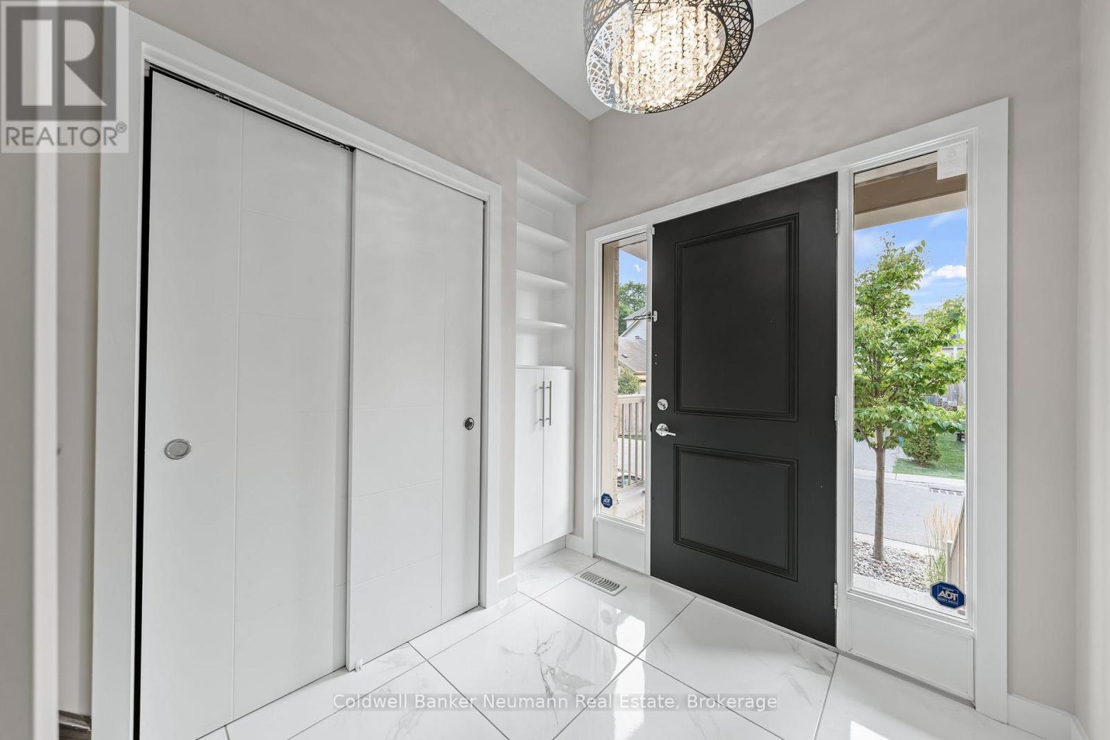 4 - 72 York Road, Guelph, Ontario  N1E 0M3 - Photo 4 - X12339260
