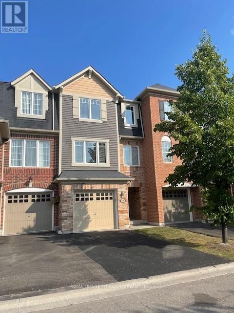 11 Signature Lane, Brampton (Northwest Brampton), Ontario  L7A 0T2 - Photo 1 - W12339088