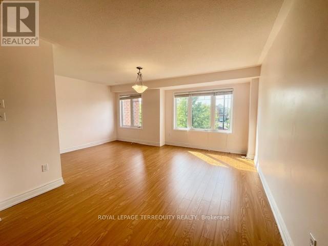 11 Signature Lane, Brampton (Northwest Brampton), Ontario  L7A 0T2 - Photo 16 - W12339088