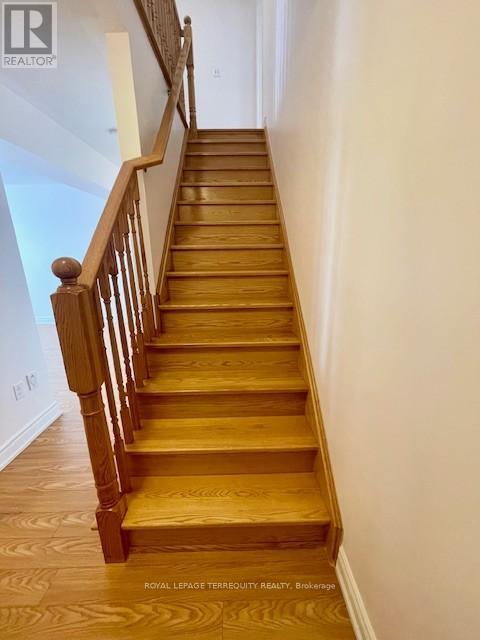 11 Signature Lane, Brampton (Northwest Brampton), Ontario  L7A 0T2 - Photo 23 - W12339088