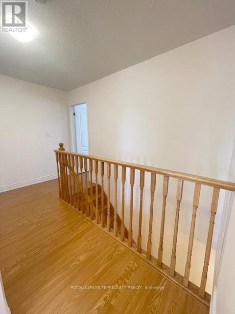 11 Signature Lane, Brampton (Northwest Brampton), Ontario  L7A 0T2 - Photo 24 - W12339088