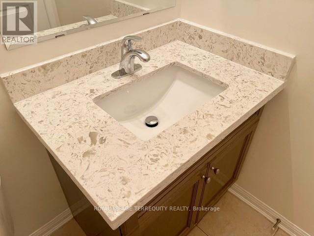 11 Signature Lane, Brampton (Northwest Brampton), Ontario  L7A 0T2 - Photo 40 - W12339088