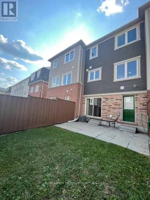 11 Signature Lane, Brampton (Northwest Brampton), Ontario  L7A 0T2 - Photo 45 - W12339088