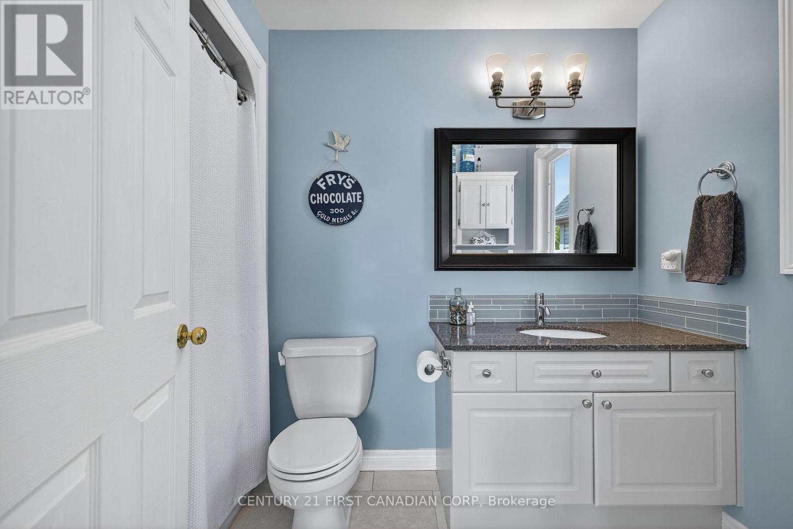 801 North Leaksdale Circle, London South, Ontario  N6M 1L9 - Photo 29 - X12339237